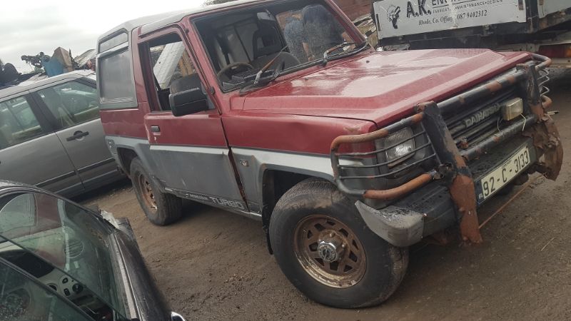 1992 DAIHATSU FOURTRAK for breaking