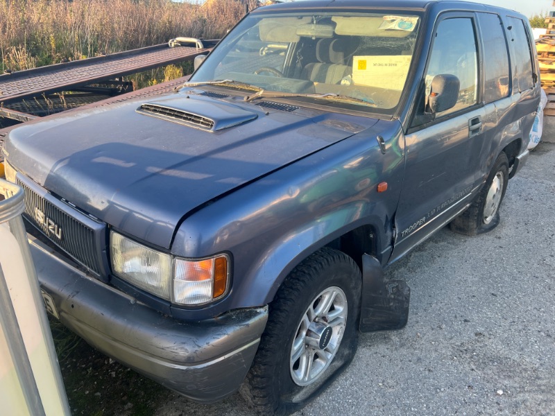 1994 ISUZU UBS UBS69 3.1 for breaking
