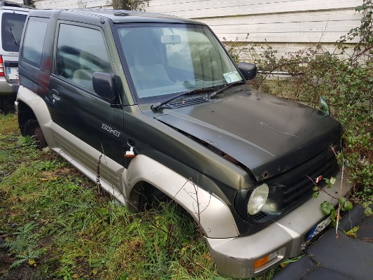 1995 MITSUBISHI PAJERO for breaking