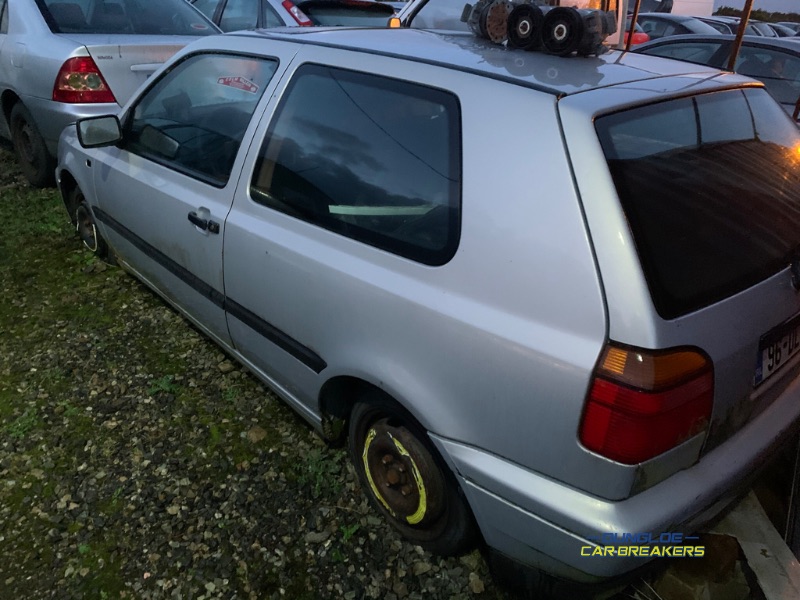 1996 VOLKSWAGEN GOLF  for breaking