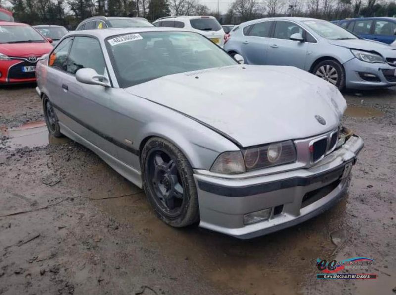 1997 BMW 3 SERIES 318 for breaking