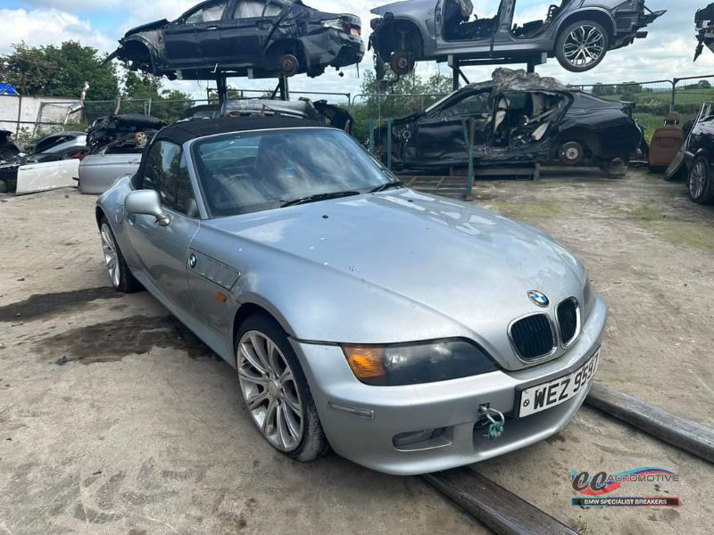 1998 BMW Z3 for breaking