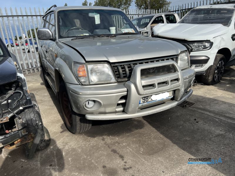 1998 TOYOTA LANDCRUISER  for breaking