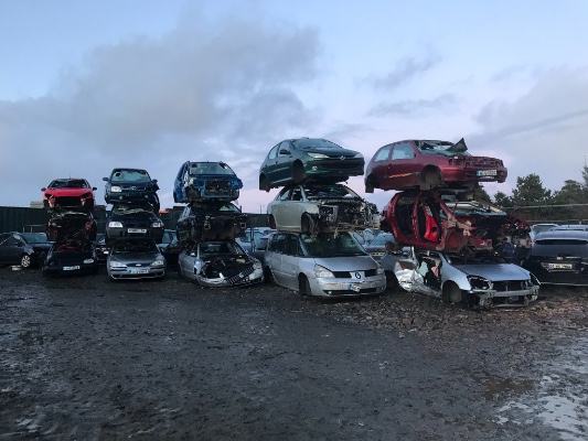 1999 DAIHATSU TERIOS 1.3 Plus 4WD 05DR for breaking