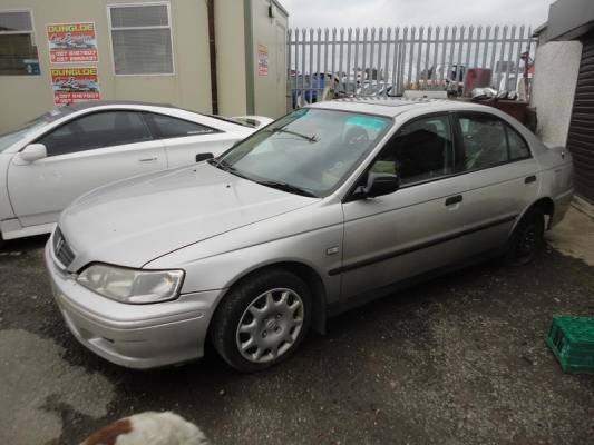 2000 HONDA ACCORD 1.8 LS for breaking