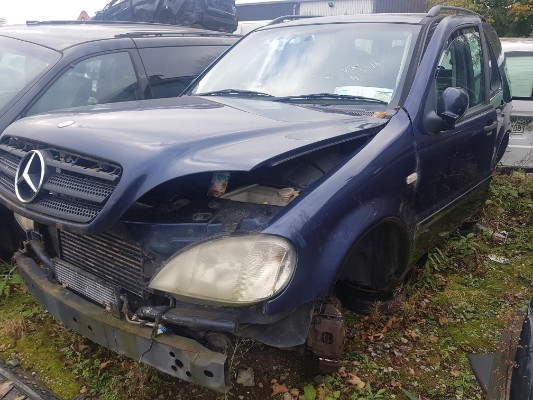 2001 MERCEDES ML-CLASS Auto for breaking