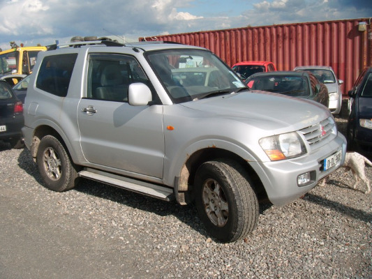2001 MITSUBISHI SHOGUN 3.2 DID Classic 03DR for breaking