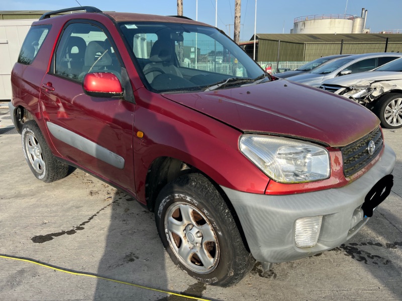 2001 TOYOTA RAV4 RAV4 2.0 VVT-I NV 3DR for breaking