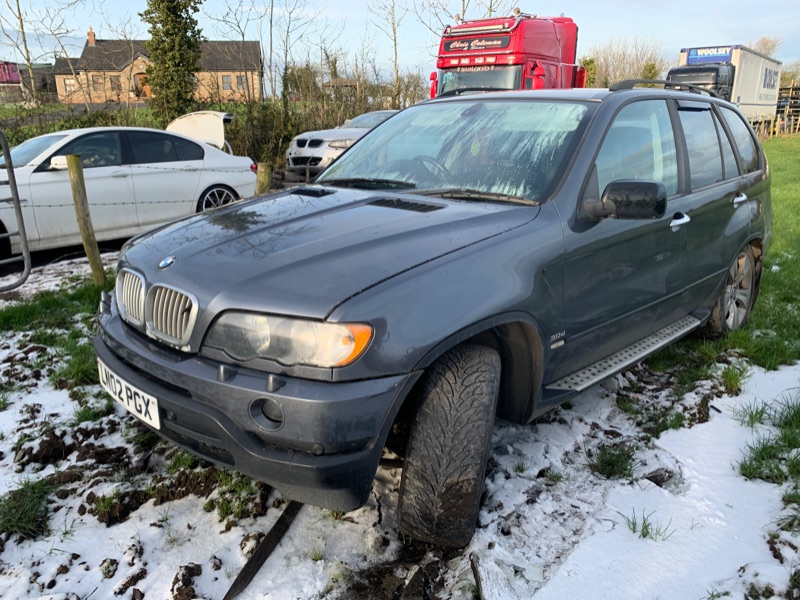 2002 BMW X5 D AUTO for breaking