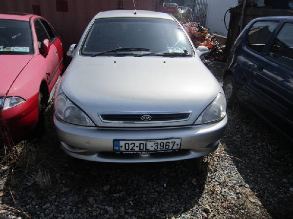 2002 KIA RIO 1.3 LS for breaking