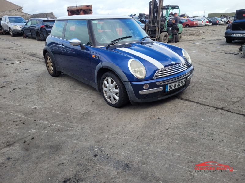 2002 MINI HATCH 1.6 3DR COOPER for breaking