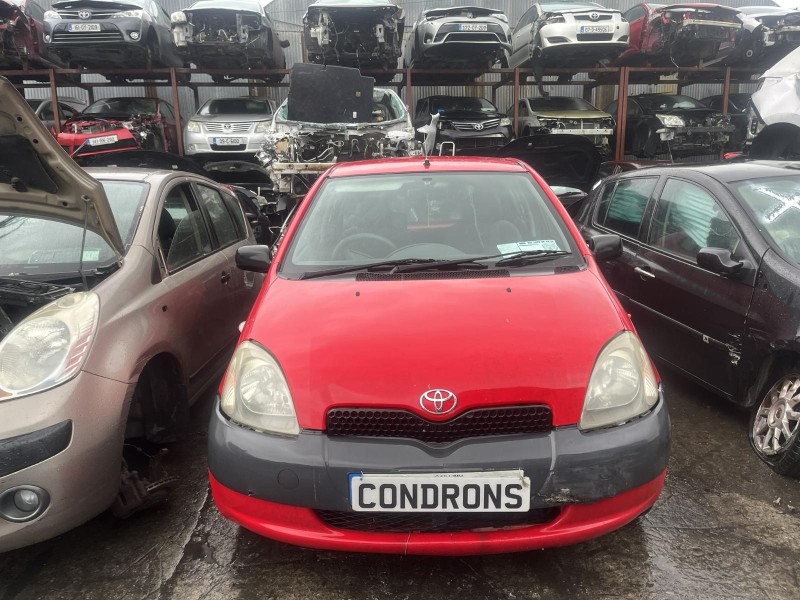 2002 TOYOTA YARIS 1.0 TERRA 5DR for breaking