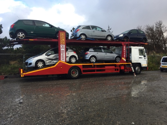 2003 TOYOTA COROLLA Corolla T3 Vvt-i T3 Vvt-i for breaking