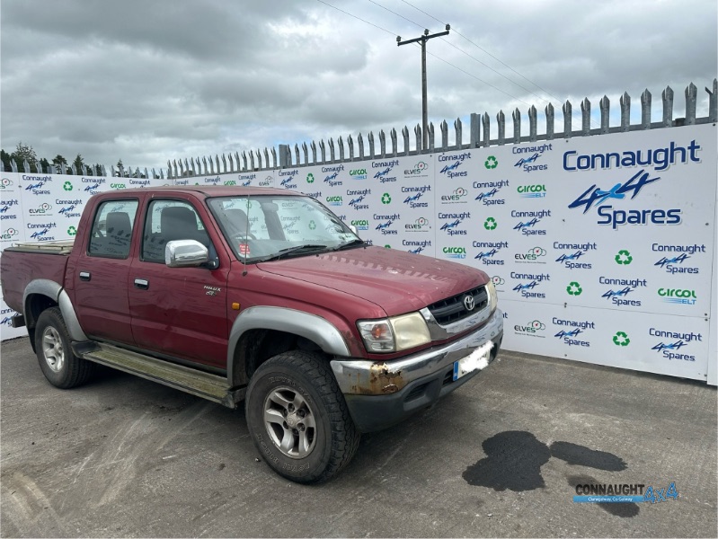 2003 TOYOTA HILUX D-4D for breaking 2003 TOYOTA HILUX D-4D for breaking