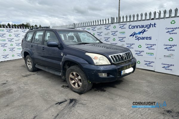 2003 TOYOTA LANDCRUISER 3.0 D-4D LC3 7/8SEATS 5DR for breaking
