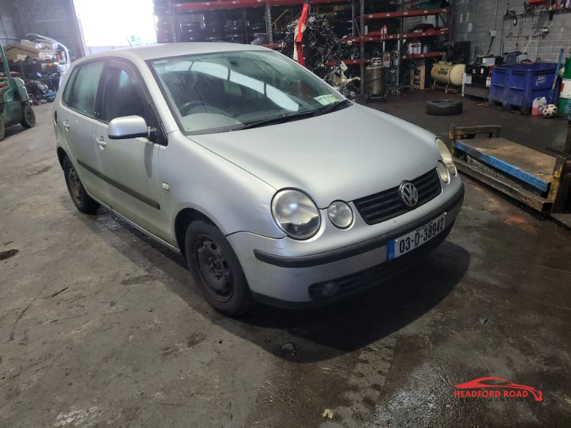 2003 VOLKSWAGEN POLO COMFORT 55BHP 5DR for breaking