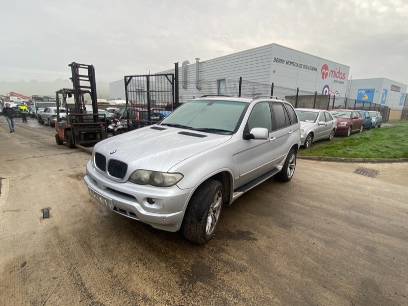 2004 BMW X5 for breaking