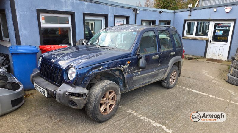 2004 JEEP CHEROKEE CRD SPORT AUTO for breaking