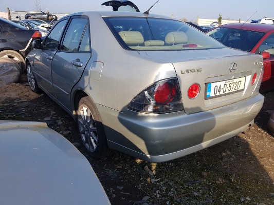 2004 LEXUS IS IS 200 Sport Design 4DR for breaking