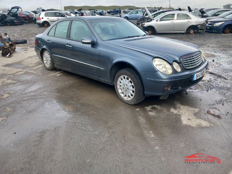 2004 MERCEDES E-CLASS 320 EE SERIES CDI ELEGANCE 5DR A for breaking