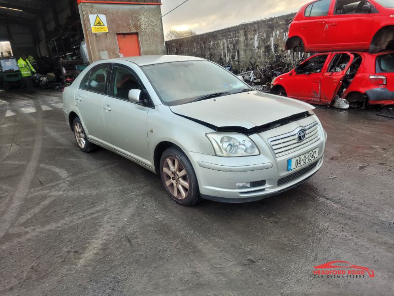 2004 TOYOTA AVENSIS LUNA 5DR 1.8 LIFTBACK for breaking