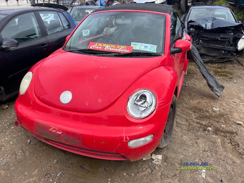 2004 VOLKSWAGEN BEETLE 1.6 CABRIOLET 102BHP for breaking