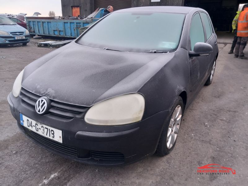 2004 VOLKSWAGEN GOLF 1.4 SPORT 75BHP for breaking