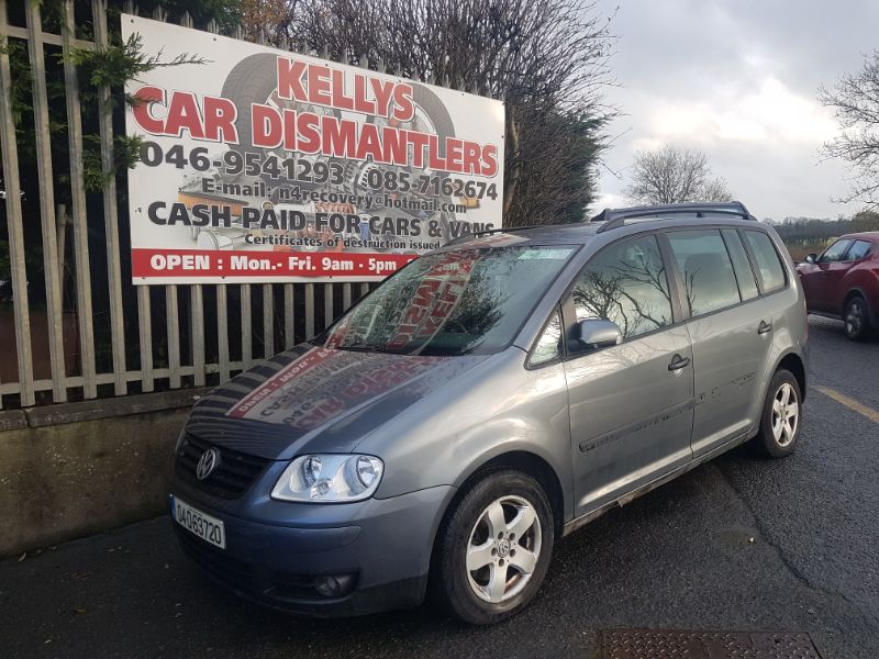 2004 VOLKSWAGEN TOURAN COMFORT 1.9 TDI TIP 105 7S for breaking