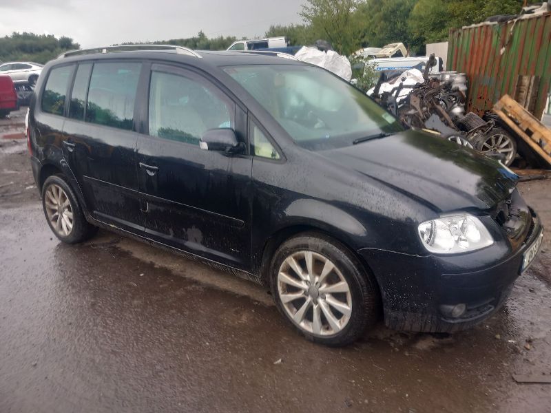 2004 VOLKSWAGEN TOURAN VW HIGHLINE 1.9 TDI 105BHP 100BHP 7S for breaking