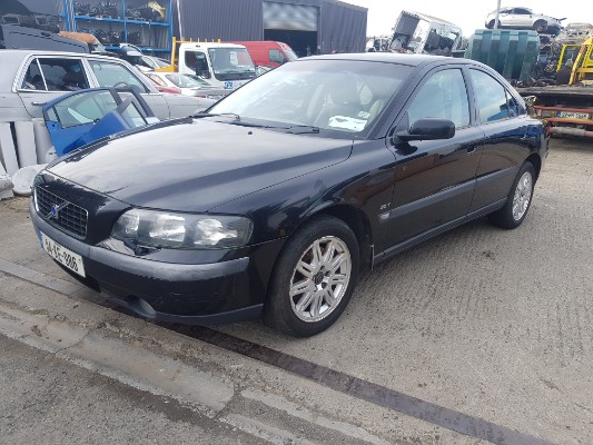 2004 VOLVO S60 2.0T 4DR for breaking