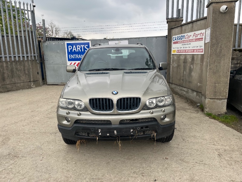 2005 BMW X5 SPORT D AUTO for breaking