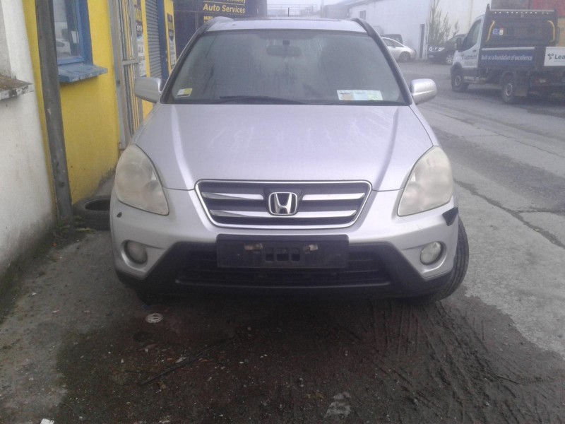 2005 HONDA CR-V 2.2 D SR 5DR for breaking