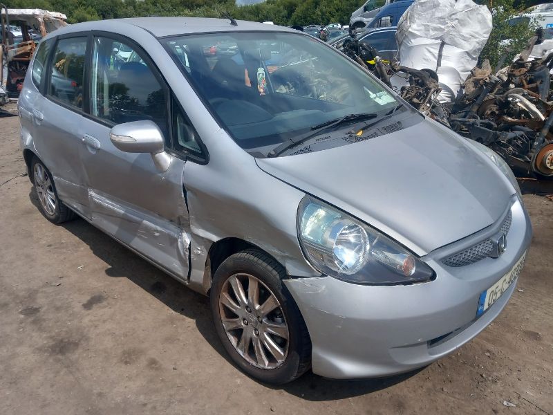 2005 HONDA JAZZ 1.4 SE 5DR for breaking