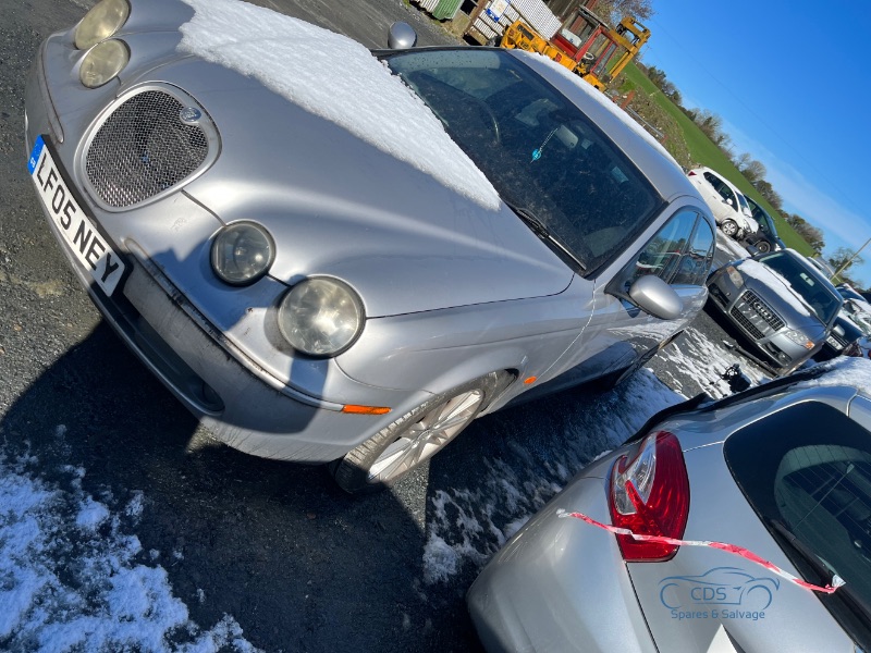 2005 JAGUAR S-TYPE SPORT DIESEL AUTO for breaking