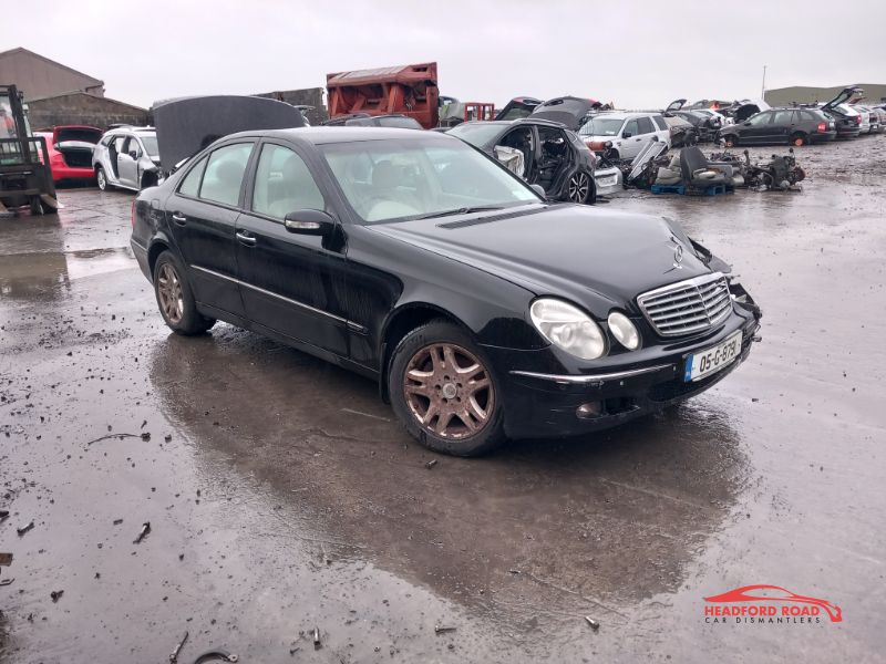 2005 MERCEDES E-CLASS 220 E CDI 220 AUTO for breaking