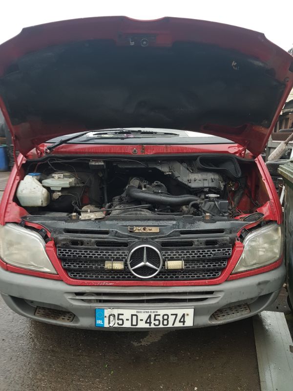 2005 MERCEDES SPRINTER CDI 313-40 for breaking