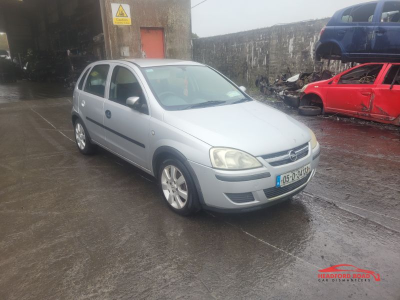 2005 OPEL CORSA NJOY Z 1.0 XEP 5DR Z1.0XEP for breaking