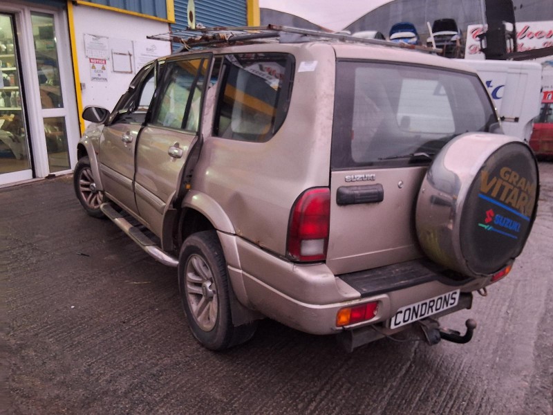 2005 SUZUKI GRAND VITARA XL-7 5 SEAT 5SEATS for breaking