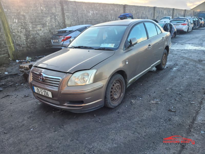 2005 TOYOTA AVENSIS D-4D AURA 2.0 SALOON 4DR for breaking