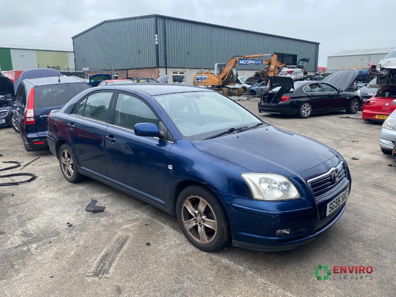 2005 TOYOTA AVENSIS T3-X SEMI-AUTO for breaking