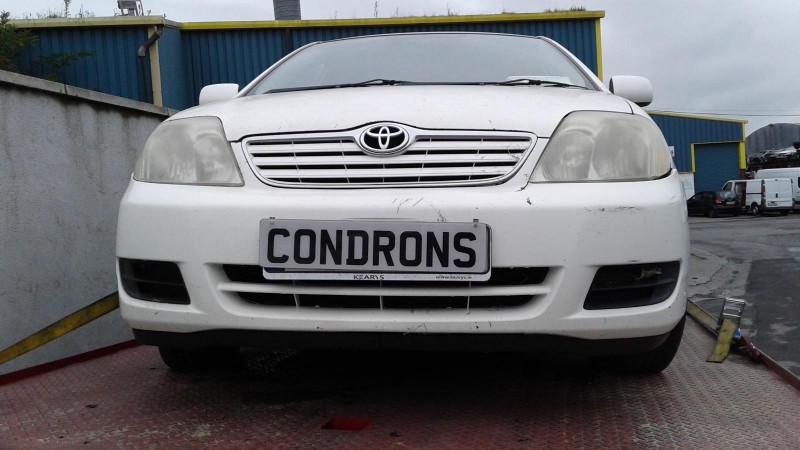 2005 TOYOTA COROLLA 1.4 TERRA 4DR MC for breaking