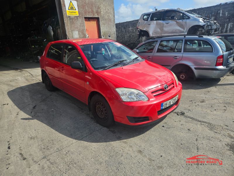 2005 TOYOTA COROLLA 1.4 VVT-I T2 5DR for breaking