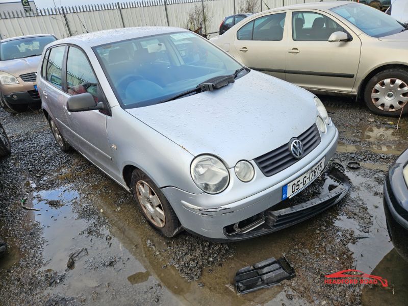 2005 VOLKSWAGEN POLO 1.4 TWIST 75PS 5DR for breaking