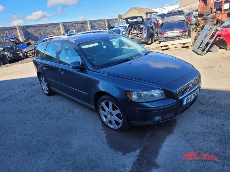 2005 VOLVO V50 1.6 D SE 5DR for breaking