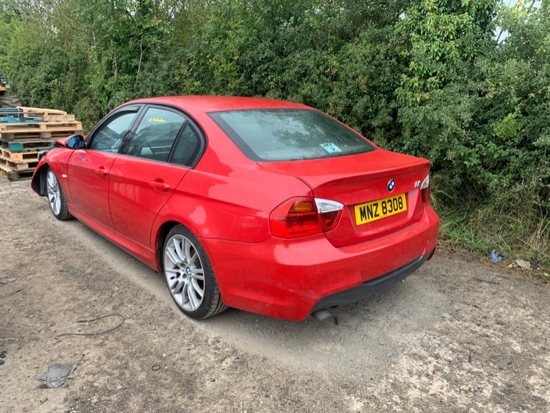 2006 BMW 3 SERIES 320D M SPORT for breaking