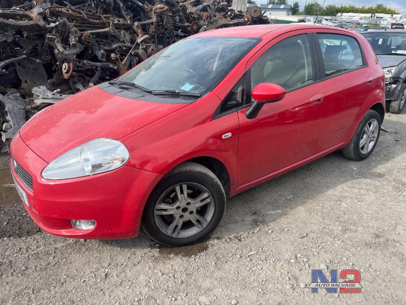 2006 FIAT GRANDE PUNTO 1.2 8V DYNAM DYNAMICS for breaking