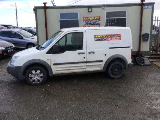 2006 FORD TRANSIT CONNECT T200 L SWB for breaking