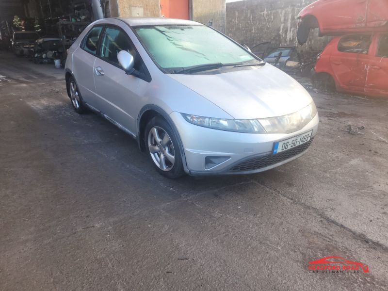 2006 HONDA CIVIC 1.8 SES 5DR 1.8I for breaking