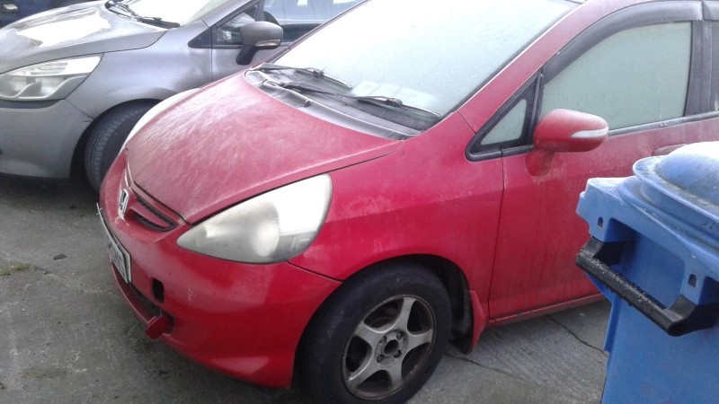 2006 HONDA FIT GD1 5DR A DBA-GD1 AUTO for breaking