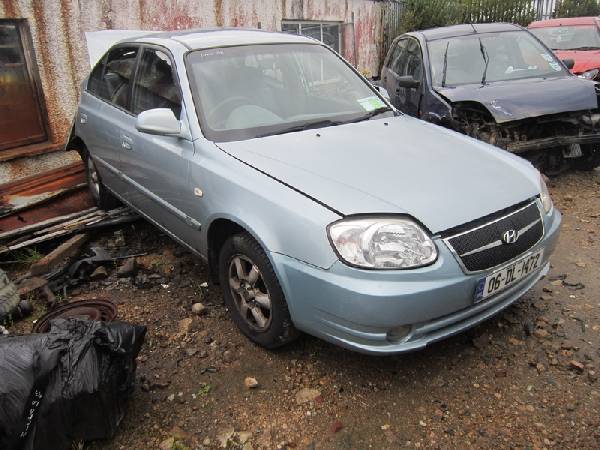 2006 HYUNDAI ACCENT 4DR GLS for breaking